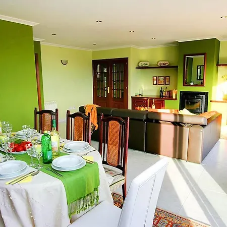 Sleeps 8 Pool Wifi Villa *